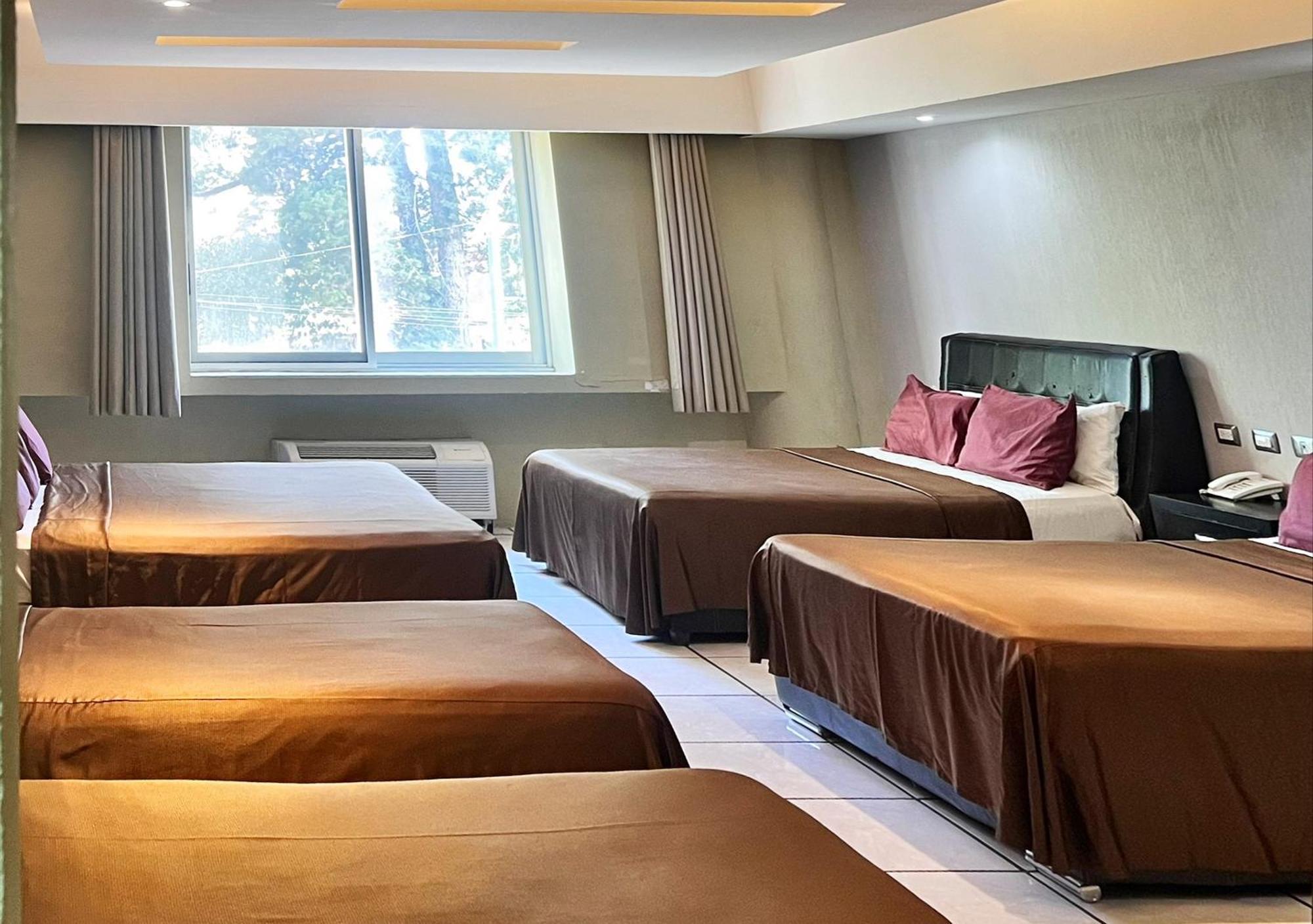 Diana Del Bosque By Dot Urban Hotel 4*